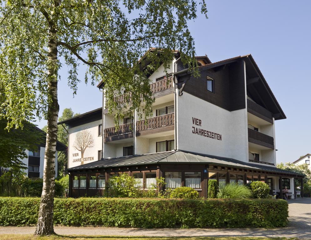 Hotel Garni Vier Jahreszeiten Bad Füssing Buitenkant foto